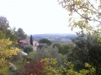 La maison et ses environs en automne